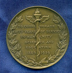 Johns Hoplins medal1 reverse
