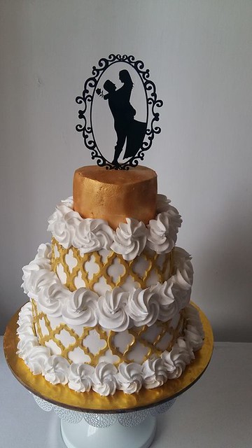 Wedding Cake by Bake-O-Licious