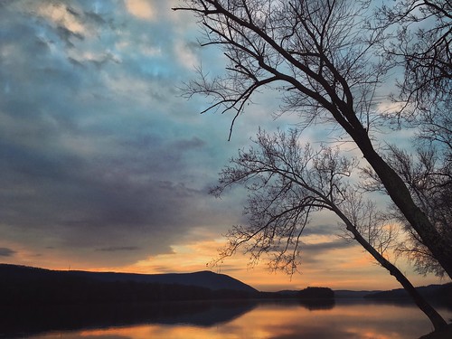 sky nature colors sunrise river landscape pennsylvania susquehanna susquehannariver iphone