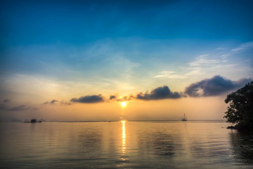 morning sun reflection sunrise thailand dawn boat day cloudy hdr phangngabay kohyaonoi nikond810 phangngaprovince
