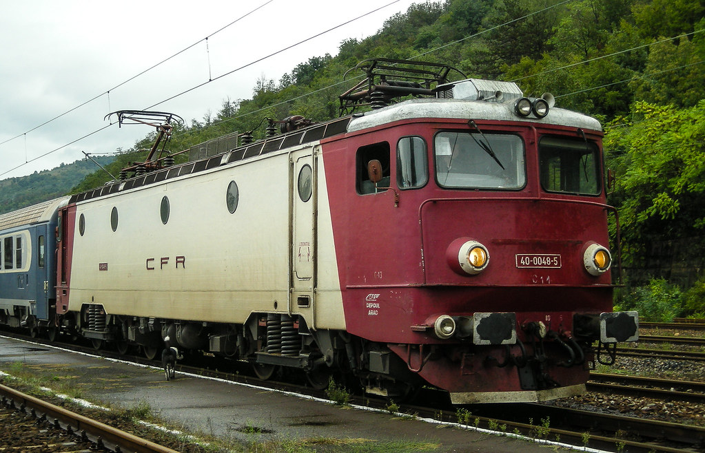 Locomotive clasa 40 - Pagina 57 21624526368_044fd1bd58_b