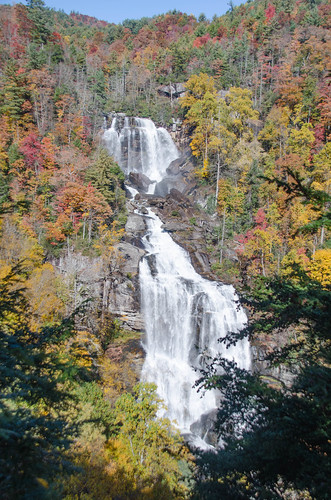 Whitewater Falls with Fall Leaves-002