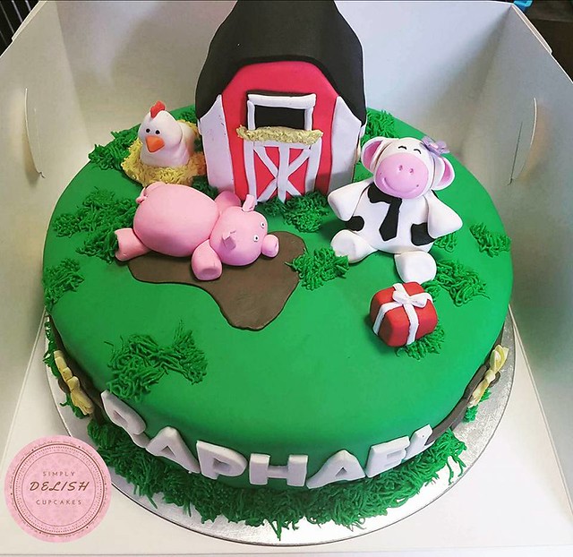 Cake by Simply Delish Cupcakes