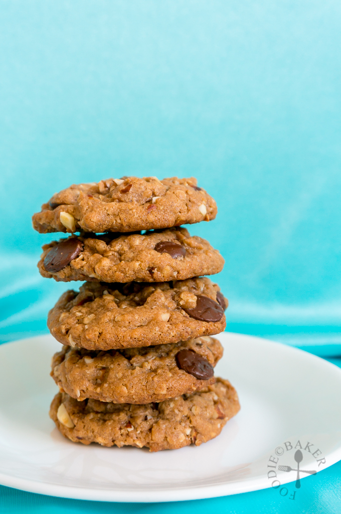 Peanut Butter, Oatmeal & Chocolate Chip Cookies