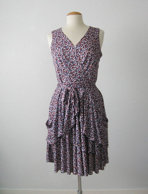 V1448 knit dress on form front