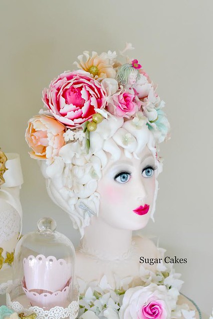 51cm Sculptured Cake by Sugar Cakes Linda Knop