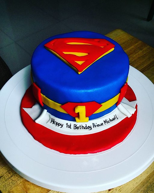 Superman Cake by Lovelle Maula-Val of ILY cupcakes and pastries