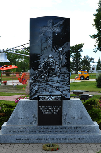 summer canada memorial war july alberta olds 7月 2015 七月 カナダ 文月 bookmonth fumizuki アルバータ州 shichigatsu 平成27年