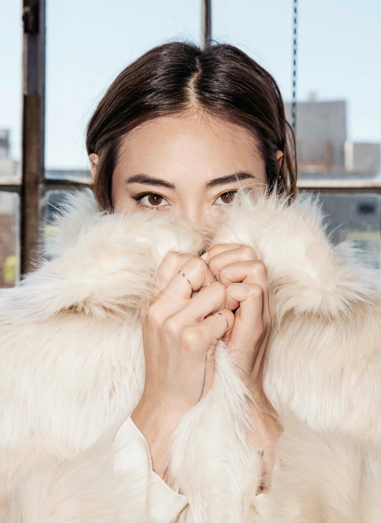 Jayne Min x & Other stories, jayne min, & other stories, & other stories fall/winter 2015, styling, stop it right now, fall/winter trends, all white, faux fur coat, faux fur jas, beige, mules, muiltjes, fashion blogger, fashion is a party