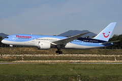 Thomson B787-8 Dreamliner G-TUII GRO 10/10/2015