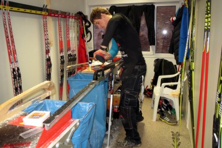 SLČR pořádá workshop k přípravě závodních lyží. Přiučte se od profesionálů!