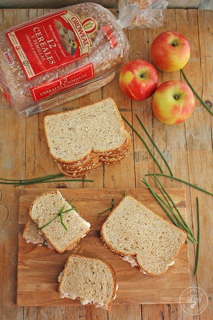Sandwich de salmon ahumado y manzana www.cocinandoentreolivos.com (2)
