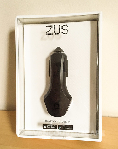 ZUS Smart Car Charger-1