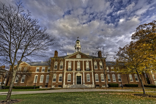 exeter newhampshire unitedstates newengland nh phillipsexeter academy school prepschool boardingschool fall autumn cloudy sunrise morning nikon d810 wideangle campus science