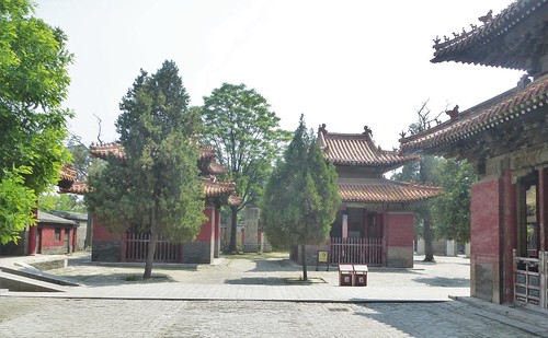 CH-Qufu-Confucius-Temple-Stèles (1)