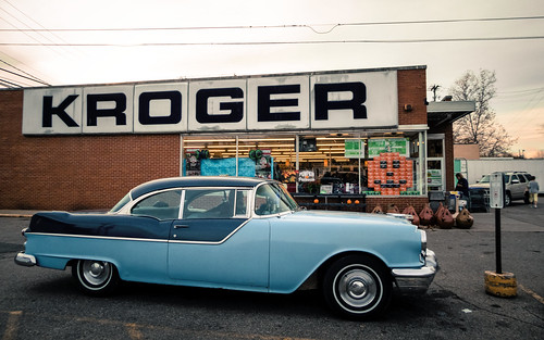 ohio usa retail america vintage us exterior supermarket oh grocery stores kroger 2015 wellston