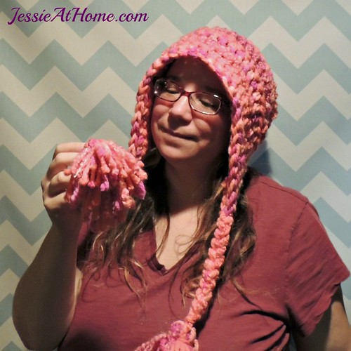 Warm-Hug-Hat-free-knit-pattern-by-Jessie-At-Home-2