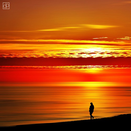 sunset sky sun beach girl sunshine sunrise soleil women femme coucher ciel normandie crépuscule normandy plage lehavre
