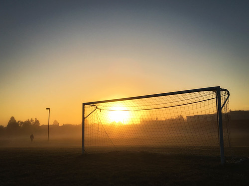 ca ontario canada net field fog sunrise football goal soccer mississauga iphone 6s