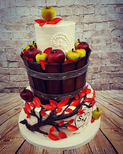 Wedding Cake by Miss Sara's Cakery