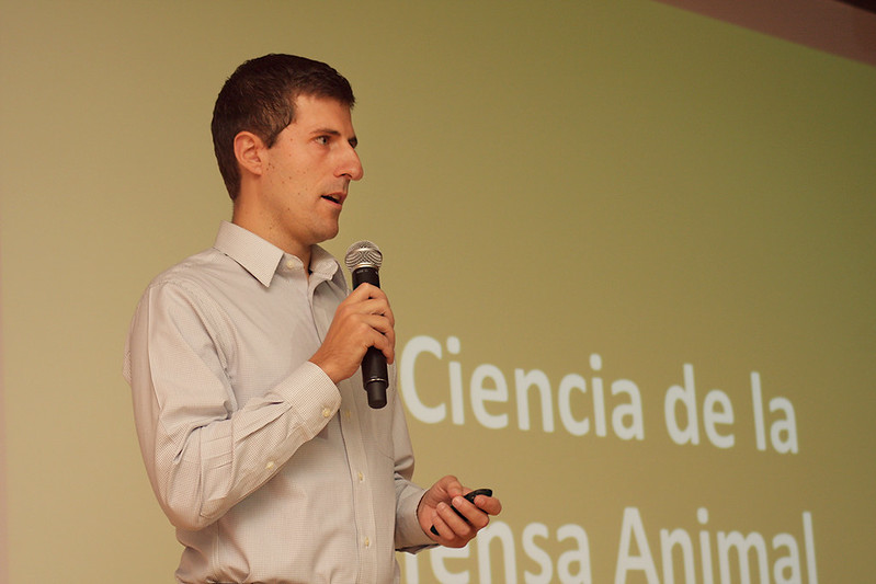 Conferencia de Nick Cooney «Construyendo el cambio para los animales»