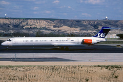 Scandinavian MD-82 OY-KHG MAD 04/04/1999