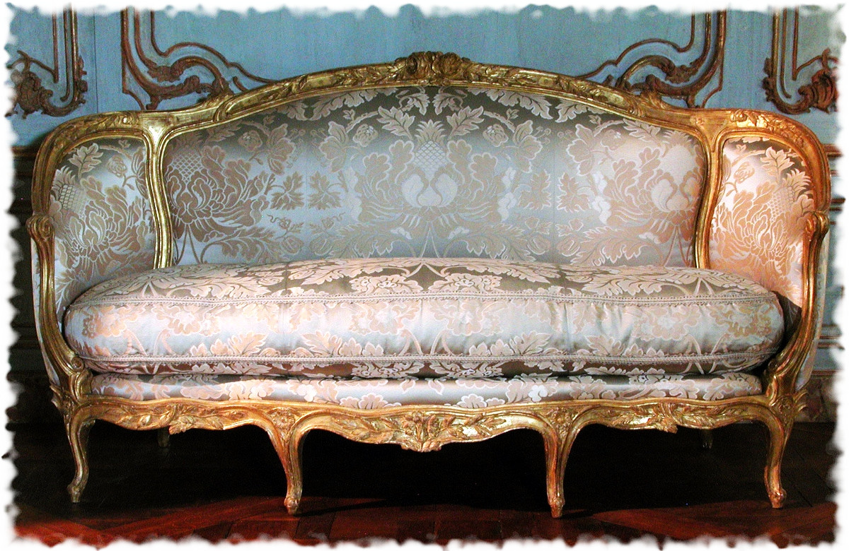 1765 Sofa. French. Carved and gilded beech, modern silk lampas. metmuseum