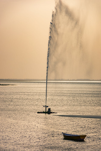 upperlake landscape sunset nature lake evening dusk summer irrigation travel bhopal fountain boat trip lakeview india waterreservoir madhyapradesh ss82 in