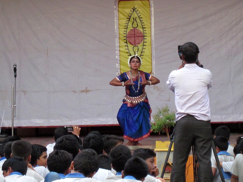odissi dance, Mrs. Aruna Mohanty