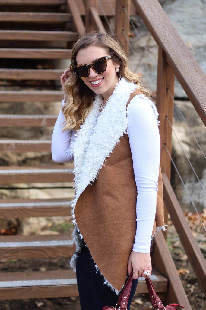 Comfy Casual Outfit | Shearling Vest | Brown Booties