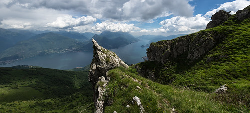 italy lake como alps weather landscape countryside view cloudy lombardia lario montegrona fotodioxpro lighttrekking