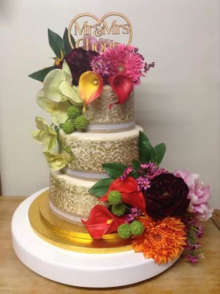 Bohemian Gold Floral Wedding Cake by Karina Hirakawa of Karina's Cakes & Sweets Thursday Island.