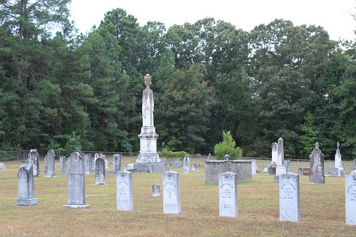 graveyard cemetary graves churchyard