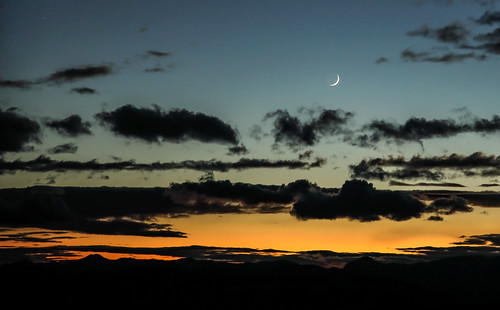 moon sky clouds sunset november evening montana