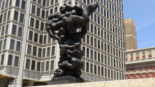 Philadelphia Jacques Lipschitz Statue Aug 15