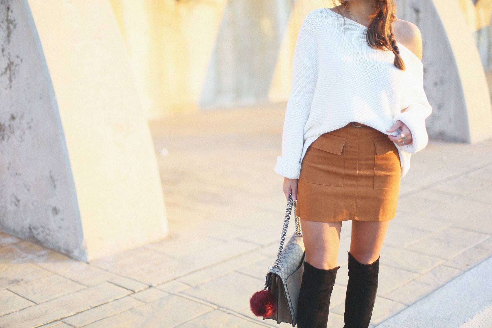3. jessie chanes - white oversized sweater camel suede skirt over the knee black boots dionysus gucci bag