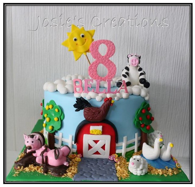 The cutest little animal farm by Josie's Creations Cake Design