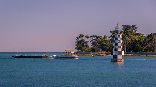lighthouse seascape france landscape bretagne paysage phare couleur îletudy