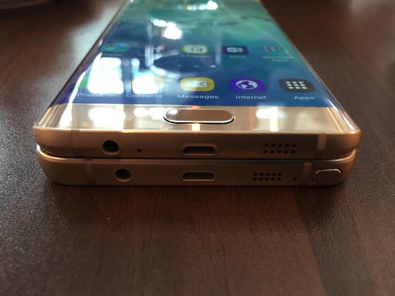 Samsung Galaxy Note 5 & S6 edge+ - Bottom