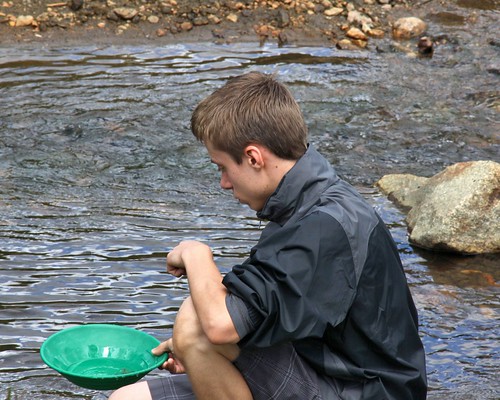 wyoming goldpanning medicinebownationalforest