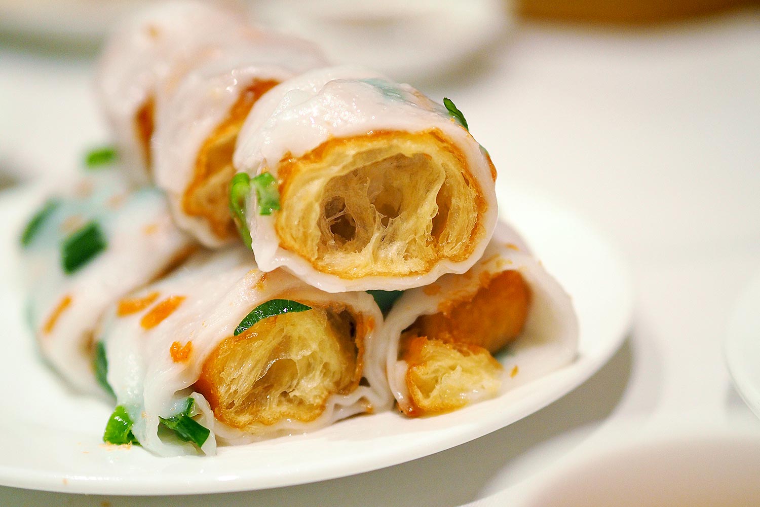 Sydney Food Blog Review of East Ocean, Haymarket: Rice Noodle Rolls with Chinese Dough Sticks