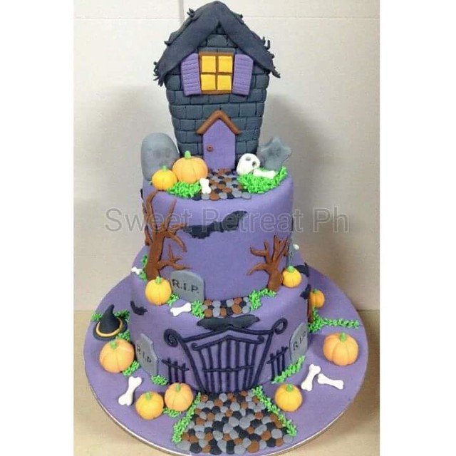 Spooky Cake by Rhynzby Allen of Sweet Retreat Ph