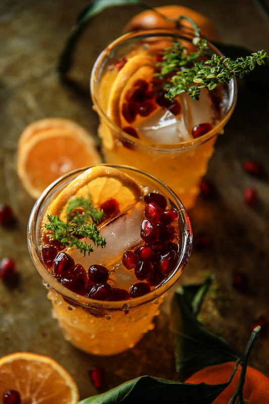 Sparkling Clementine Thyme Cocktails