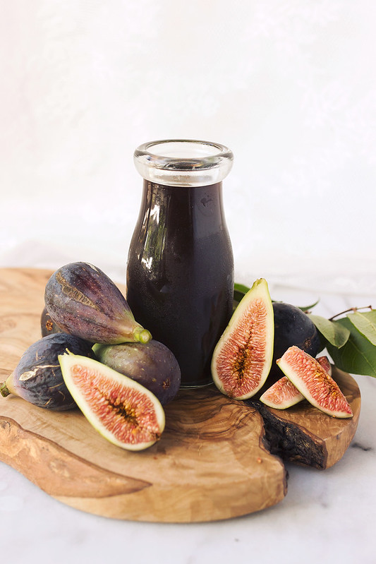When Figs Fly // Spiced Rum Fig Kombucha Cocktail