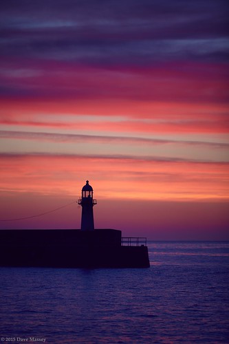 ocean red sea sky sun lighthouse water clouds sunrise cornwall purple harbour stives ef70200mmf28lisusm