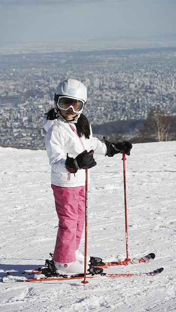 Photo：SAKURAKO - Go skiing! By MIKI Yoshihito. (#mikiyoshihito)