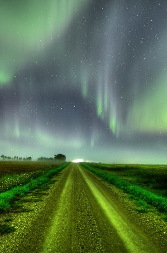 night johnson observatory saskatoon saskatchewan universityofsaskatchewan hdr highdynamicrange northernlights auroraborealis 2015 deltabessborough a ©bruce
