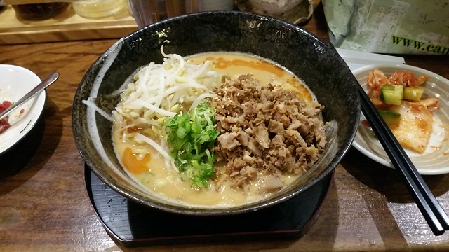 2015-Nov-24 G-Men tan tan noodle bowl and saucer
