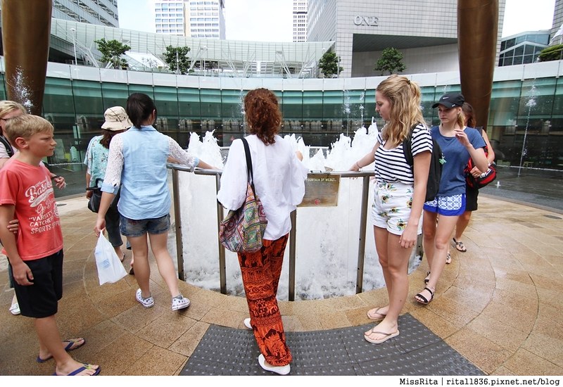 Singapore 新加坡景點 新加坡新達城 Suntec 財富之泉 新加坡財富之泉 Fountain of Wealth Suntec City Mall 新加坡雙層觀光巴士 新加坡公車13