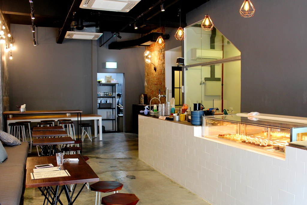 Lola’s Café interior expansion